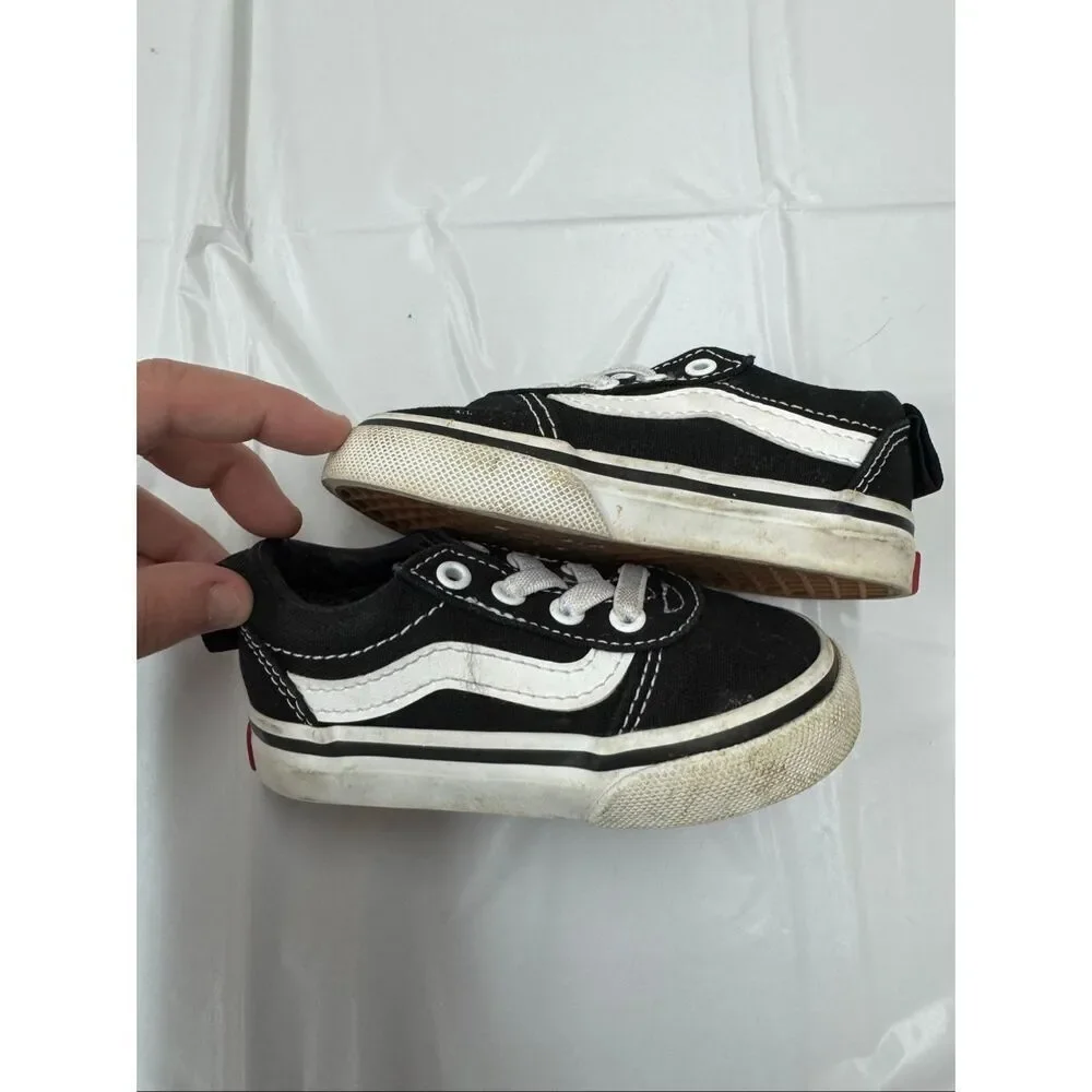 Vans Ward Black and White Slip On Toddler Shoe Size 5